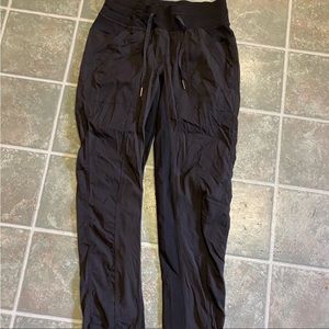 Street to studio pants Lulu